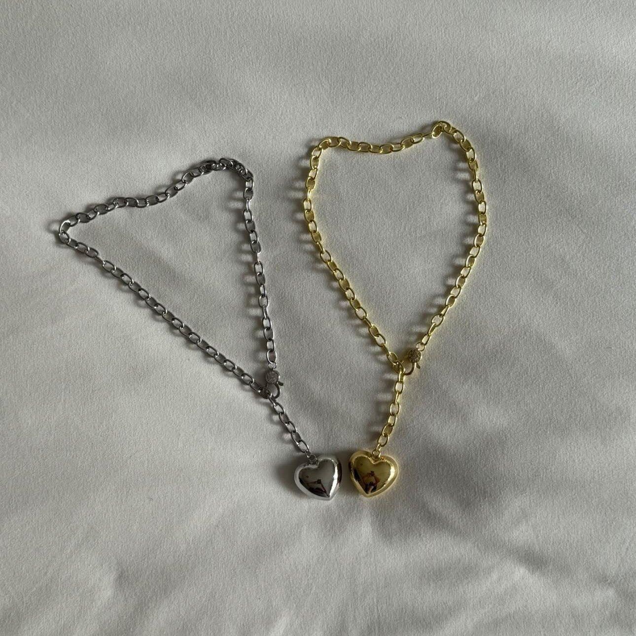 PUFFY HEART NECKLACE SILVER - Aurelia