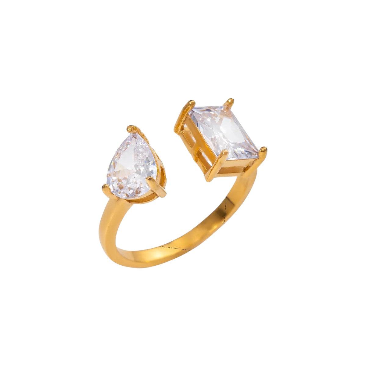 PEAR X EMERALD RING - Aurelia