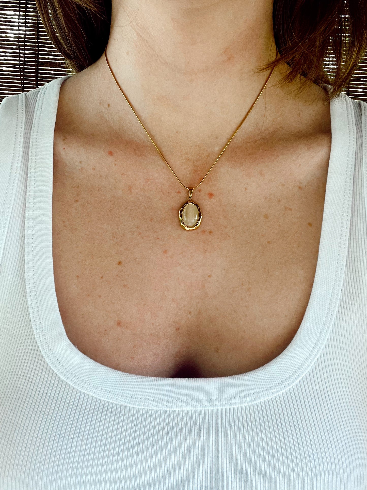 OPAL STONE NECKLACE - Aurelia