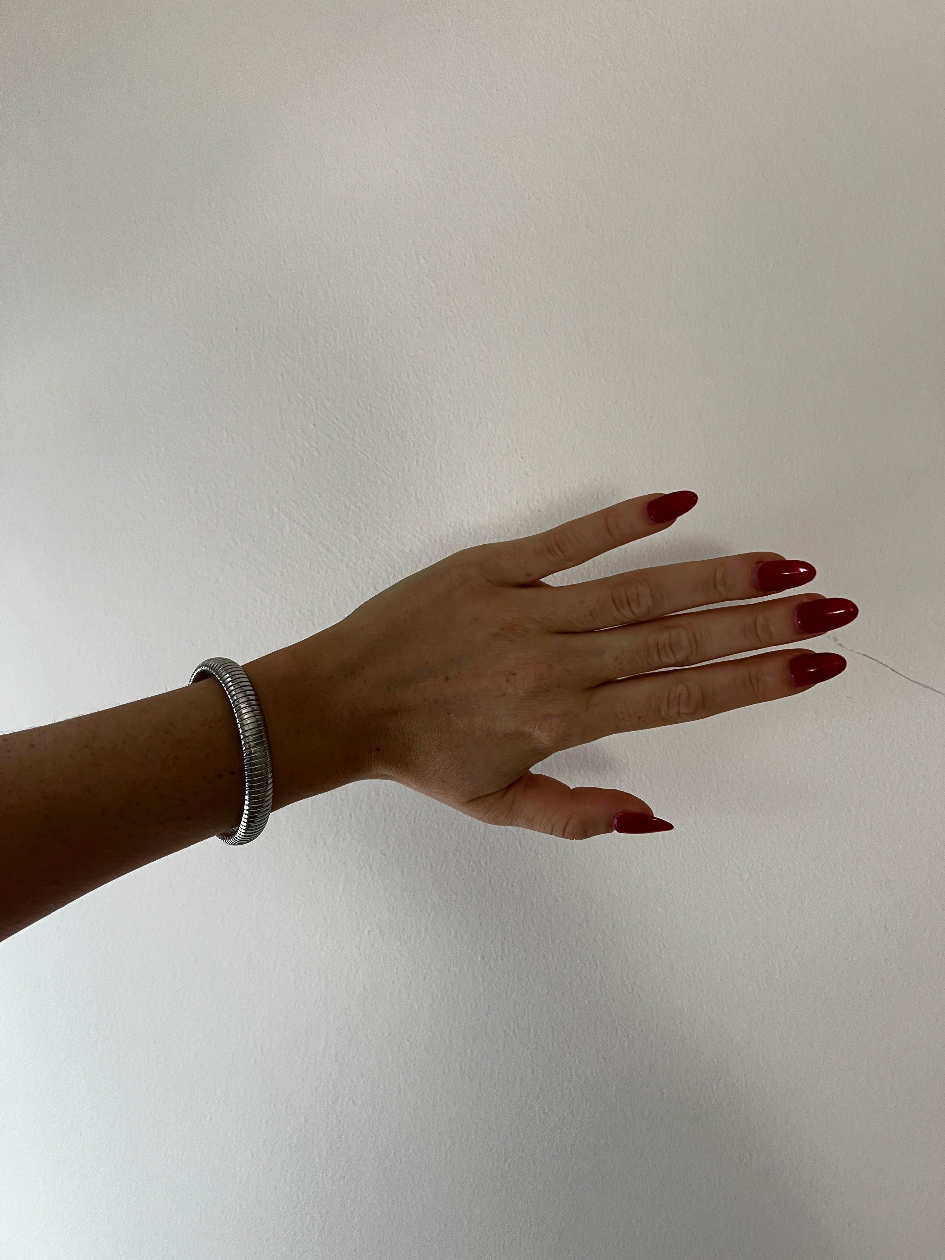 SNAKE CHAIN BANGLE SILVER - Aurelia