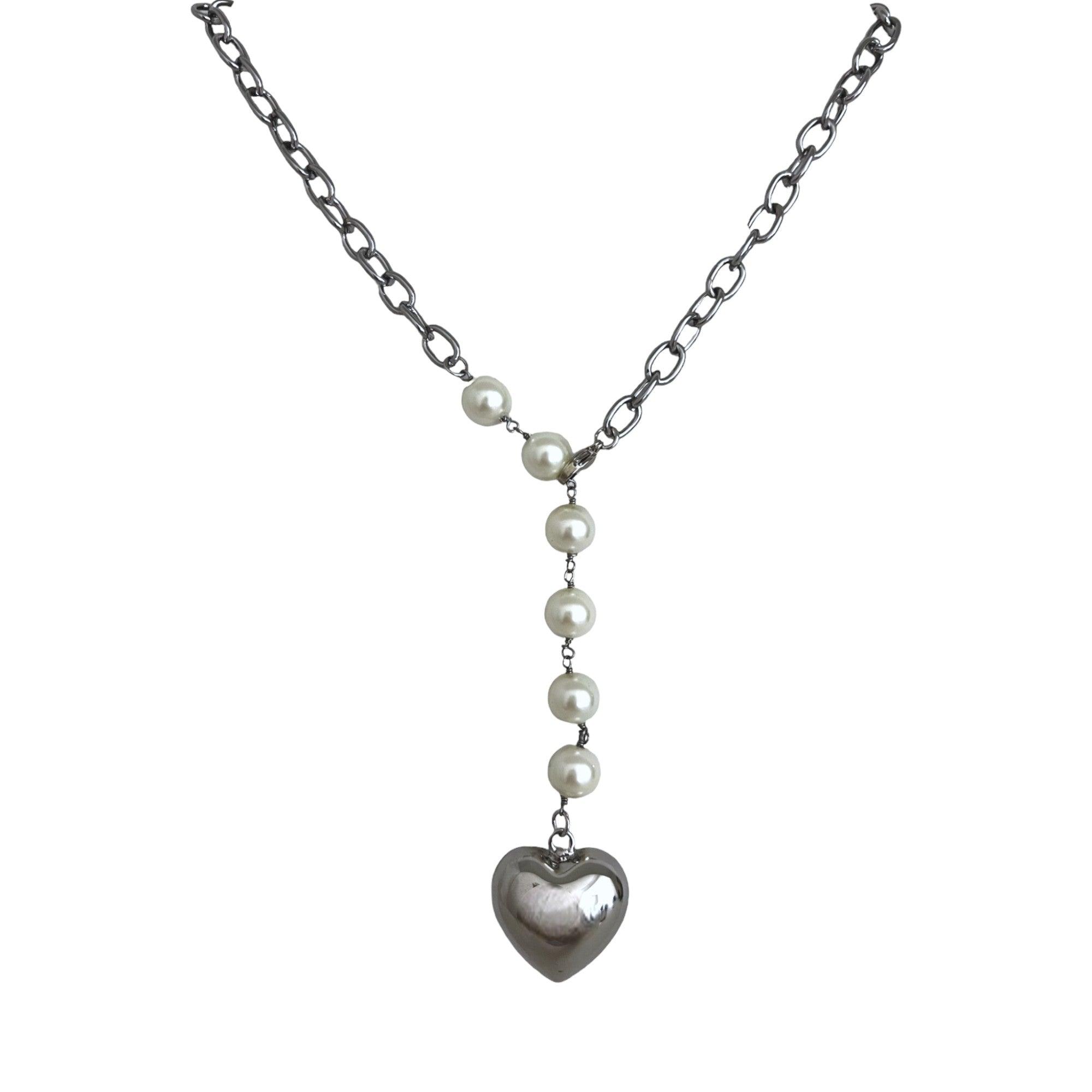 PUFFY HEART PEARL NECKLACE SILVER - Aurelia