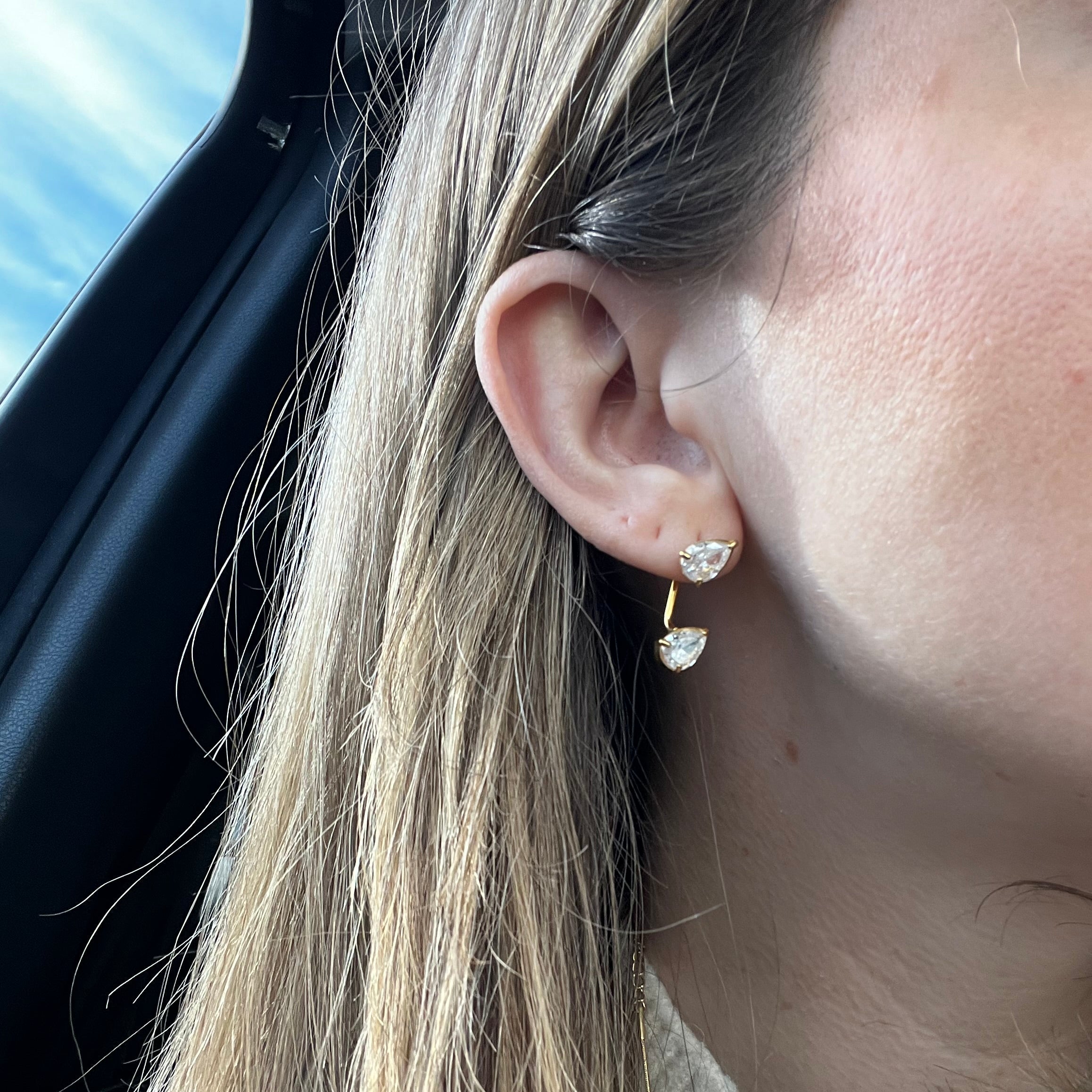 DOUBLE CZ TEARDROP STUD - Aurelia